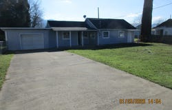 180 E SECOND Ave, Sutherlin, OR 97479