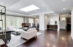 35 Windsor Drive, Oak Brook, IL 60523