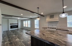 89 Robin Road, Beecher, IL 60401