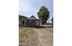 301 S Division St, Kellogg, ID 83837