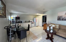 5730 Plunkett St, Hollywood, FL 33023