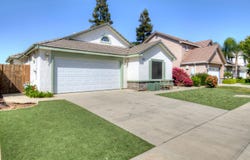 1955 Backowski Avenue, Clovis, CA 93611