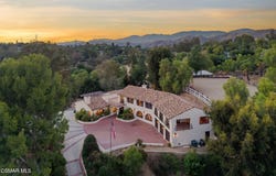 10165 La Canada Way, Shadow Hills, CA 91040