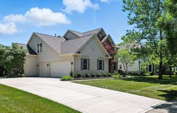 8066 Summerhouse Drive W, Dublin, OH 43016