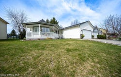 2815 N Slice Dr, Post Falls, ID 83854