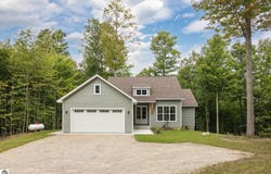 5686 W Timberview Trail, Empire, MI 49630
