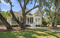 400 Tidal Reef Circle, Mount Pleasant, SC 29464