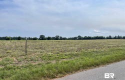 Shell Road, Jay, FL 32565