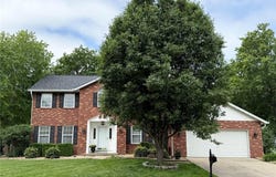 1029 Elisabeth Dr, O'Fallon, IL 62269