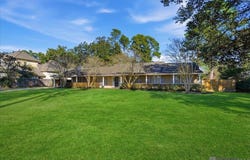6113 Moss Side Ln, Baton Rouge, LA 70808