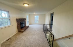 17 Clover Ter, Jefferson Twp., NJ 07849-1002
