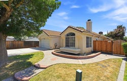 1520 Deer Run Ln, Tracy, CA 95376