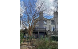 1313 Roxbury Court, Jackson, MS 39211
