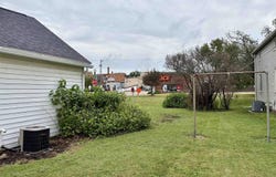 202 State Street, Decorah, IA 52101
