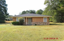 906 BRIDGE STREET, Bastrop, LA 71220-0000