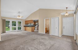 1858 Golf View Drive, Bartlett, IL 60103
