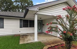 1440 Avenue E, Nederland, TX 77627
