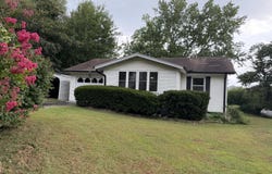 107 E James Street, Mountain View, MO 65548