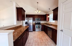 7476 Hampton Lane, Shakopee, MN 55379