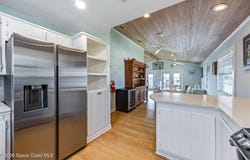 25 Vip Island, Grant, FL 32949
