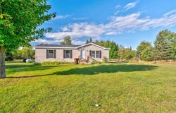 11038 W Davidson Road, Cooks, MI 49817
