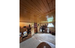 2004 E Valley Road, Smethport, PA 16749