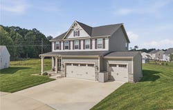 2180 Orchard Circle, Ravenna, OH 44266