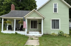 109 E Isabelle Street, Belding, MI 48809