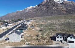 124 E 4100 N, North Ogden, UT 84414