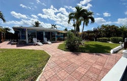 201 SE 3rd Ave, Pompano Beach, FL 33060