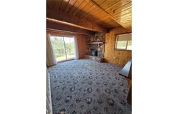 33460 Lakeview Dr, Running Springs, CA 92382