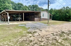 35 Dubie Graham Dr, Waynesboro, MS 39367