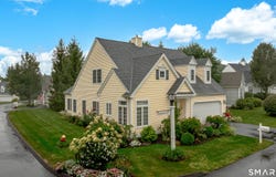1 Thistle Down Way, Farmington, CT 06032