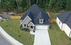 7166 Moonview Place, Benton, AR 72019