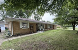 157 Elvern Drive, Coloma, MI 49038