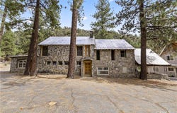 1576 State Highway 2, Wrightwood, CA 92397
