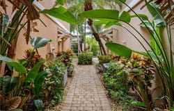 5353 Cove Cir, NAPLES, FL 34119