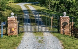2004 SEVEN MEADOWS LN, APPOMATTOX, VA 24522