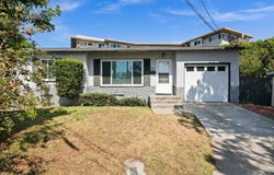 665 Pacific View Dr, San Diego, CA 92109