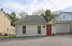 3252 S Quarry Street, Whitehall Twp, PA 18052