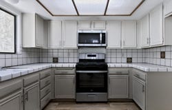 1328 W Avenue J4, Lancaster, CA 93534