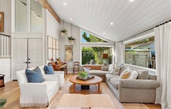 8239 Sugarman Drive, La Jolla, CA 92037