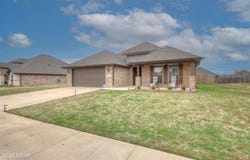 708 Danica Jo Lane, Carl Junction, MO 64834