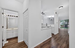 170 Sierra Pass Drive, Schaumburg, IL 60194
