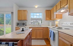 109 WALNUT Street, RIDGELY, MD 21660