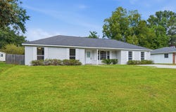 213 Rayburn Pl, Hattiesburg, MS 39402