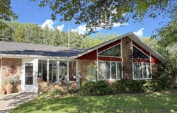 55501 832 Rd, Norfolk, NE 68701-0000