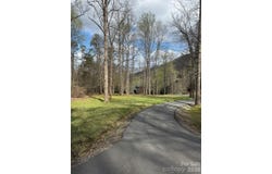 1 E Wabash Drive, Sylva, NC 28779