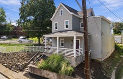 421 N Ohio St, Avalon, PA 15202