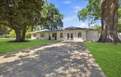 232 N PERKINS Rd, Memphis, TN 38117